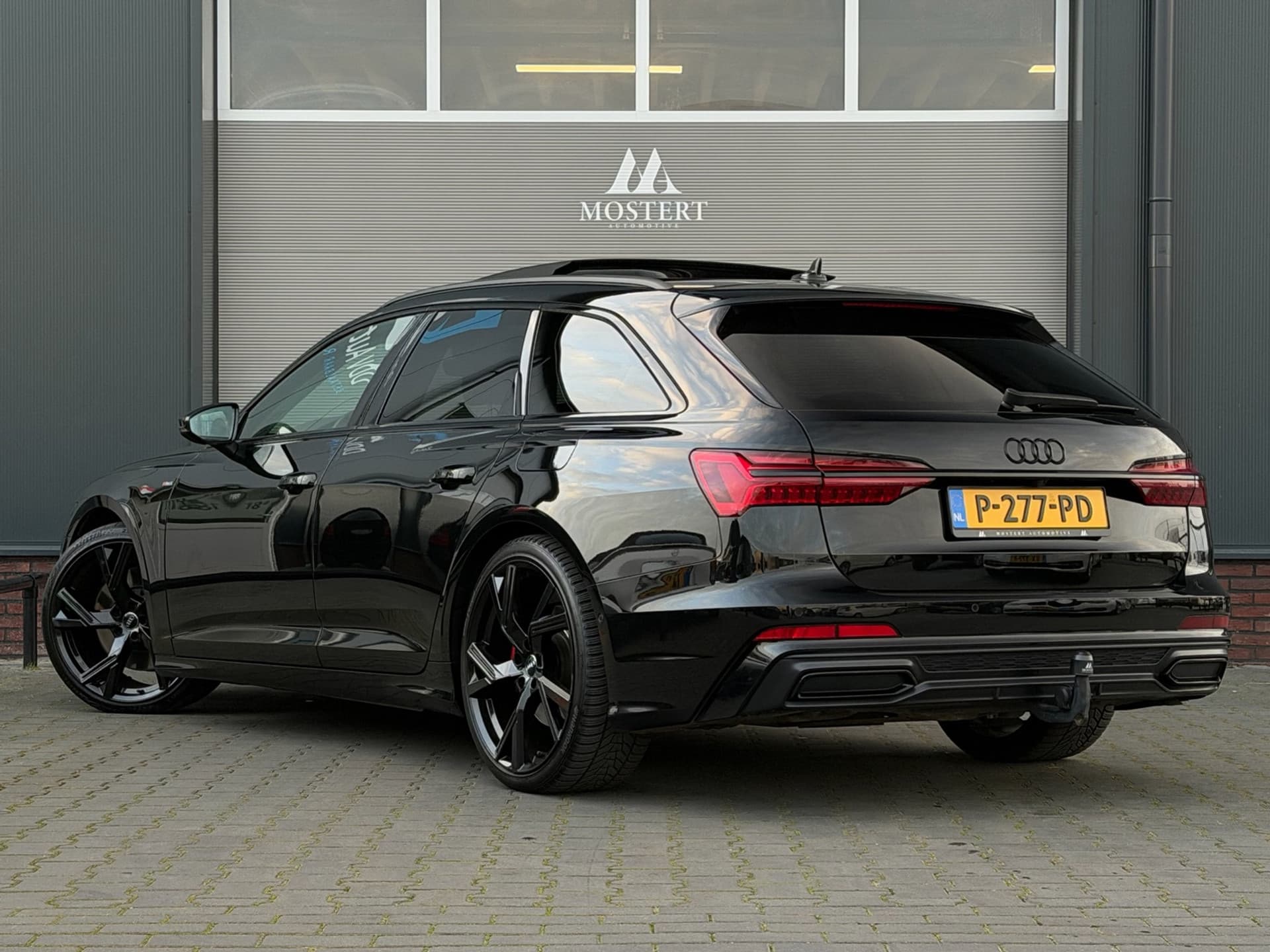 Auto afbeelding - View 4