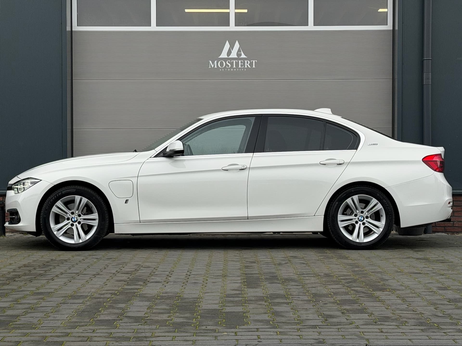 Auto afbeelding - View 3