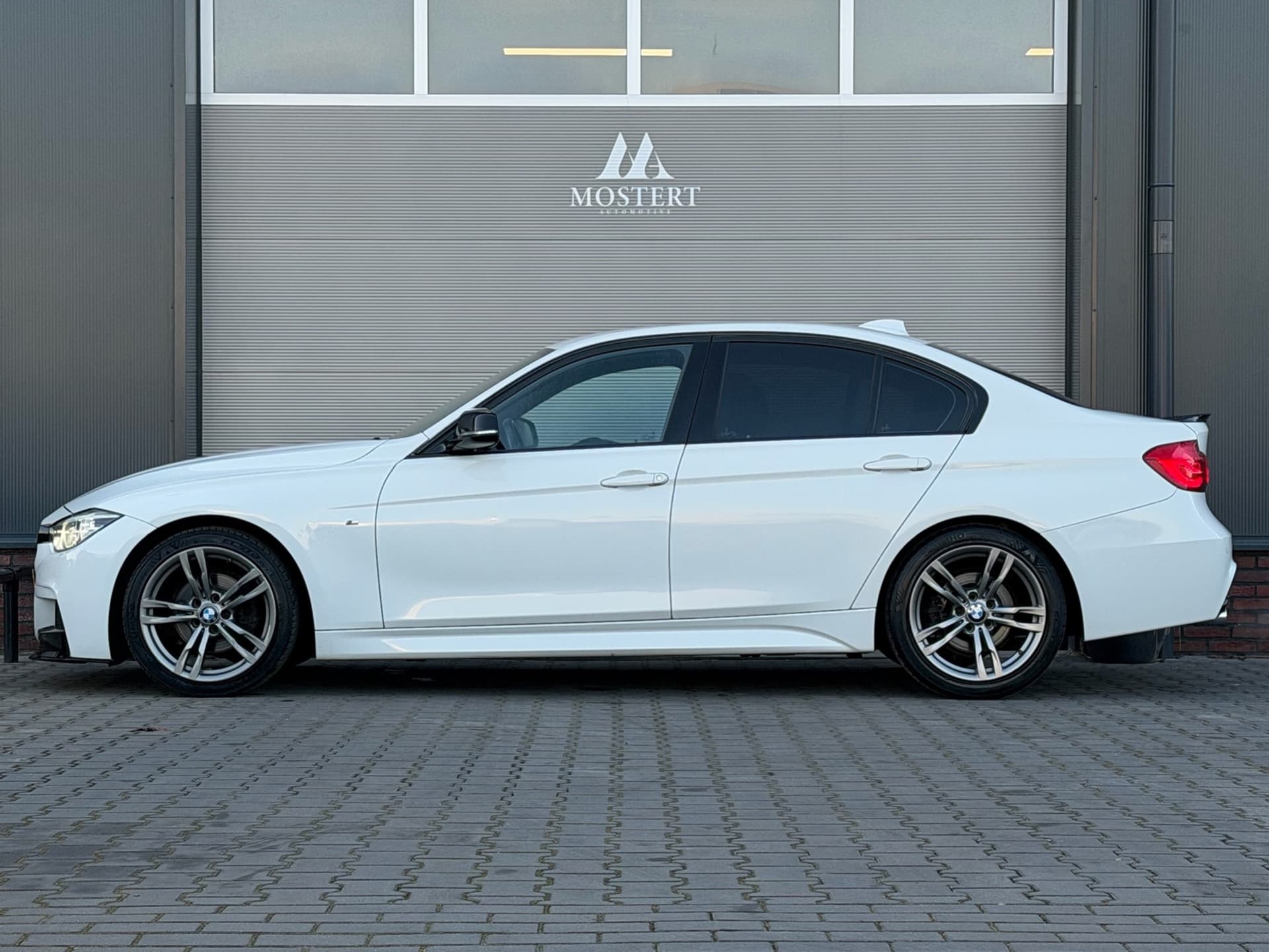 Auto afbeelding - View 3