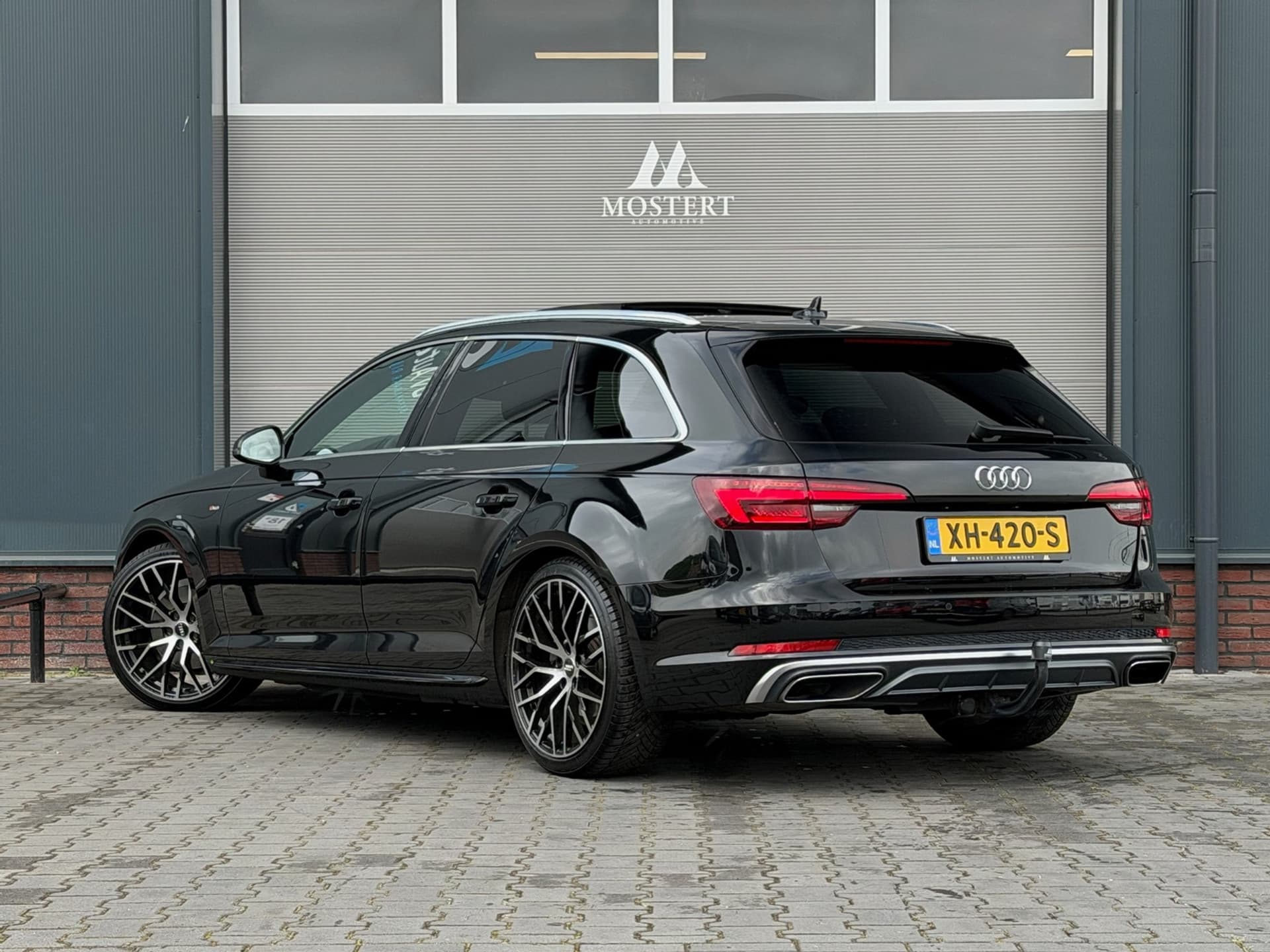 Auto afbeelding - View 4