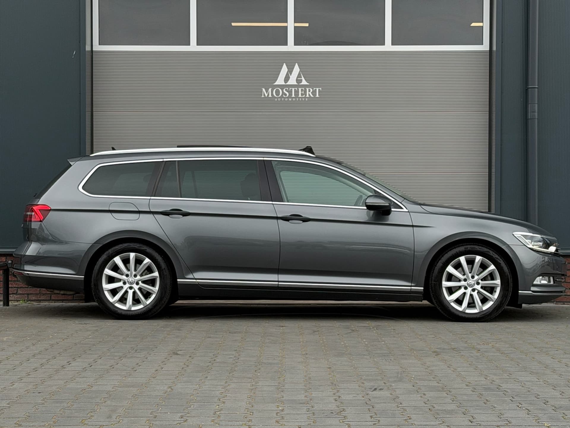 Auto afbeelding - View 2