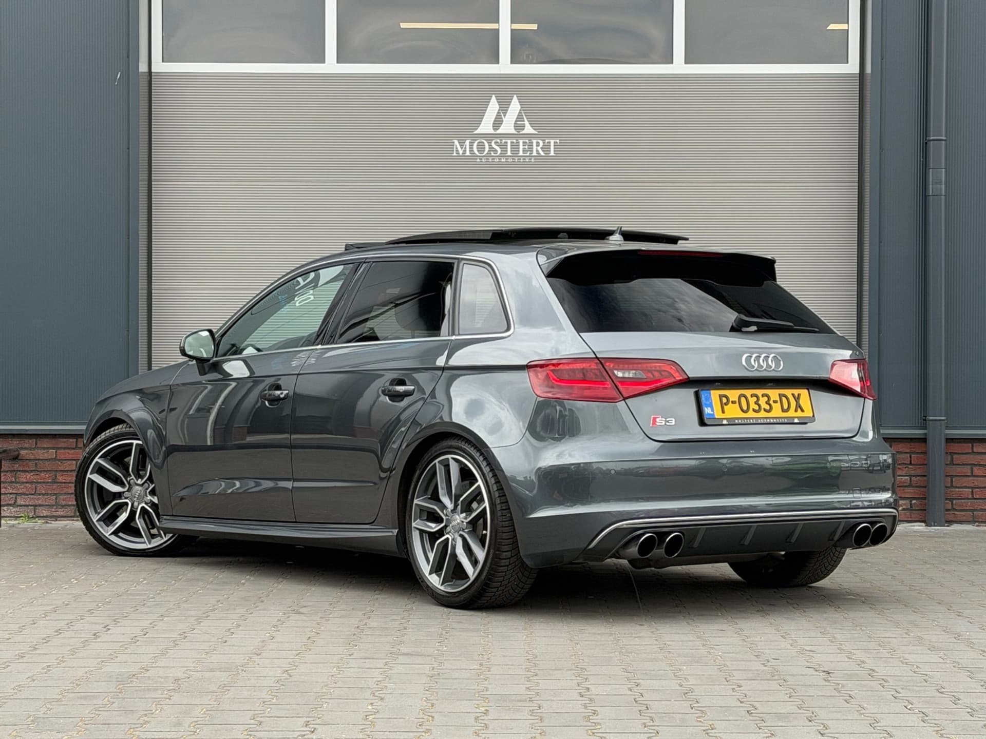 Auto afbeelding - View 4