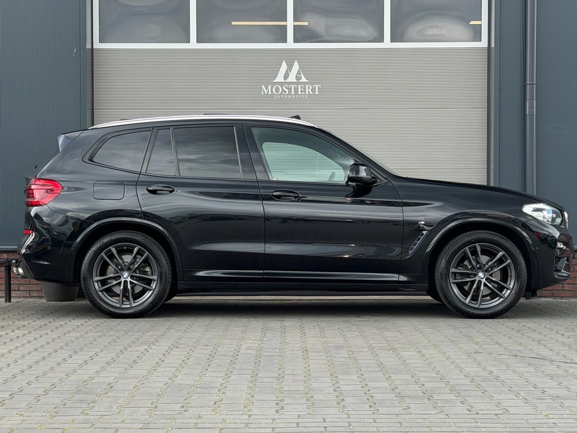 Auto afbeelding - View 2