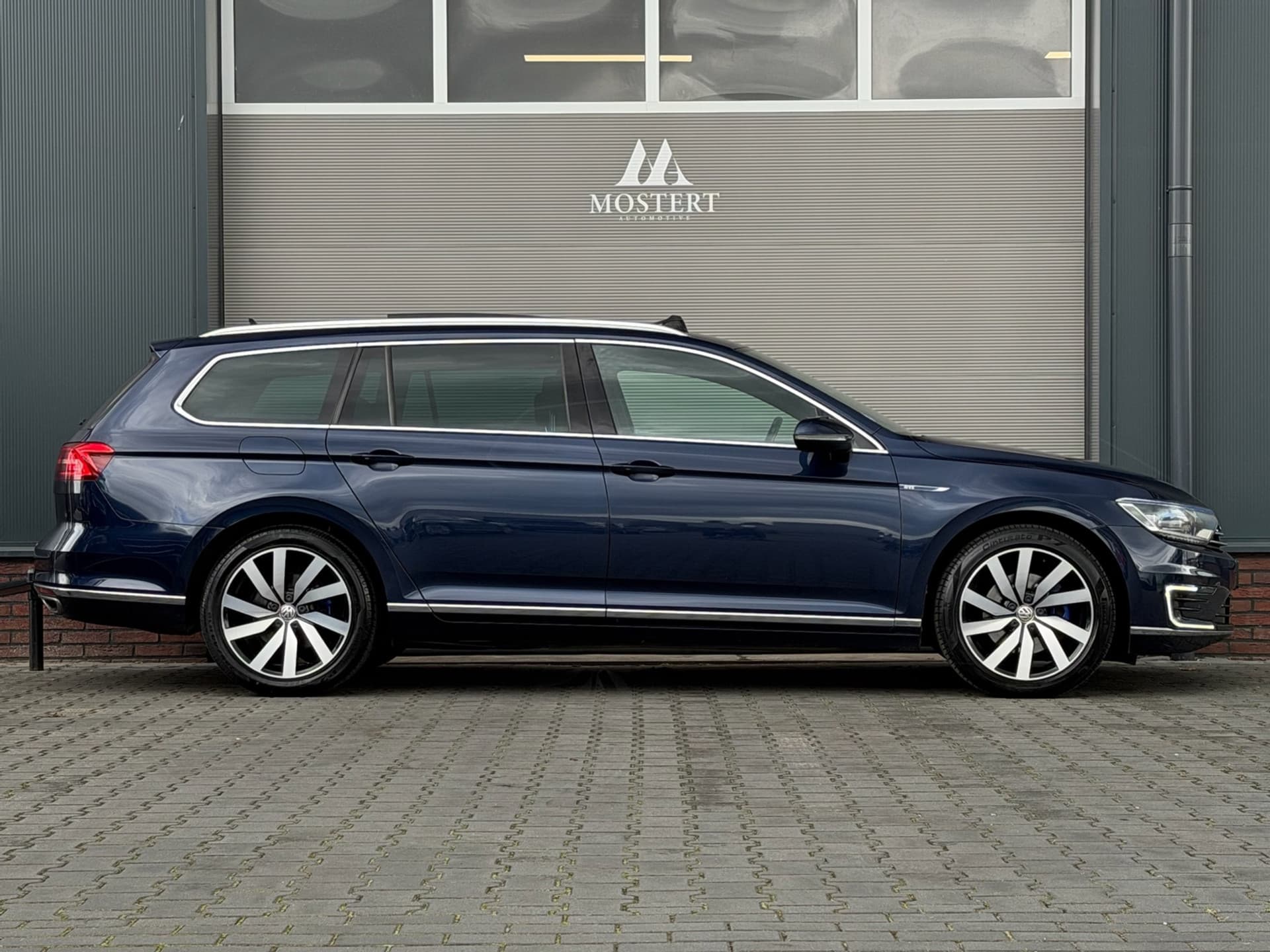 Auto afbeelding - View 2