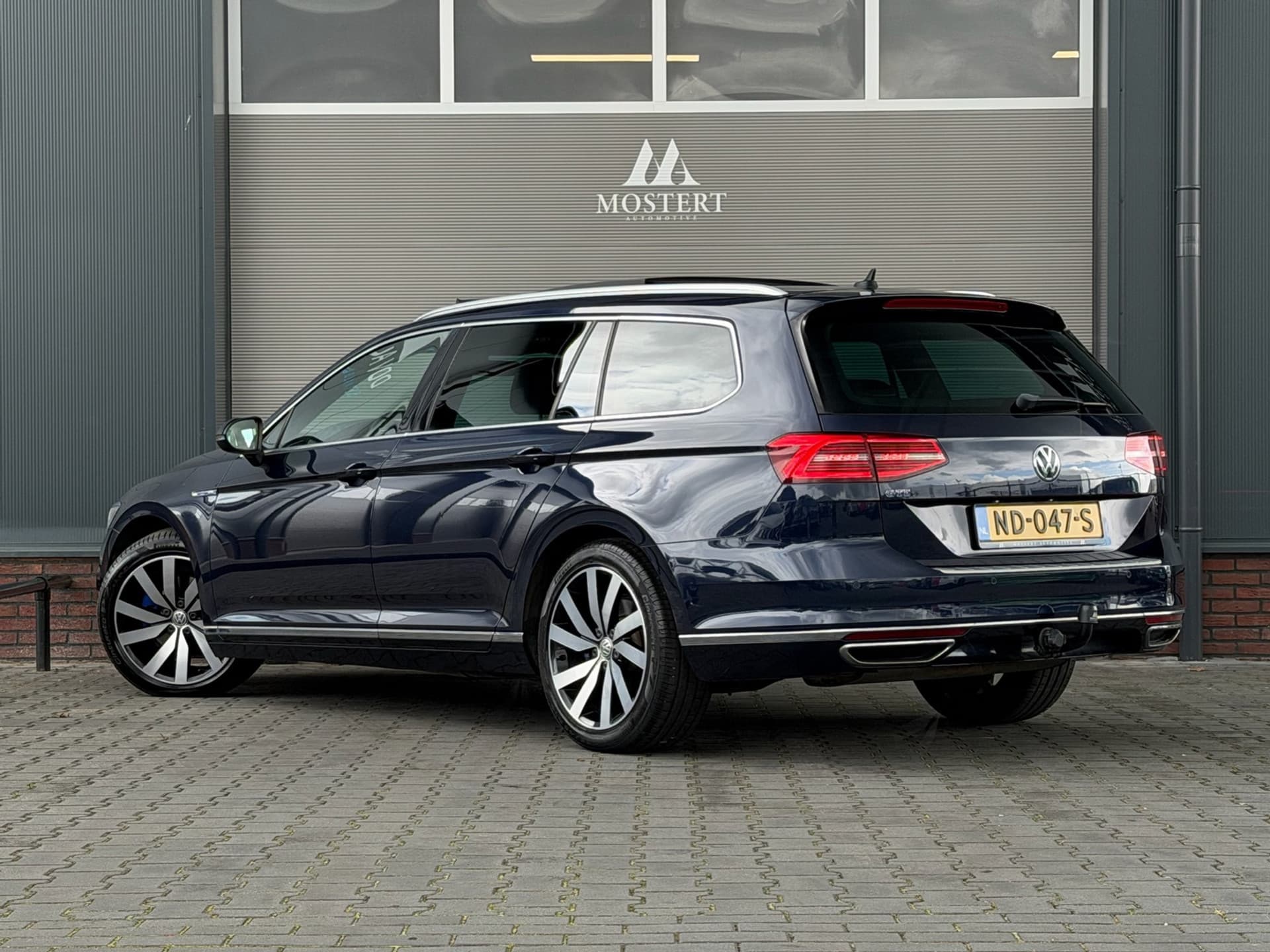 Auto afbeelding - View 4
