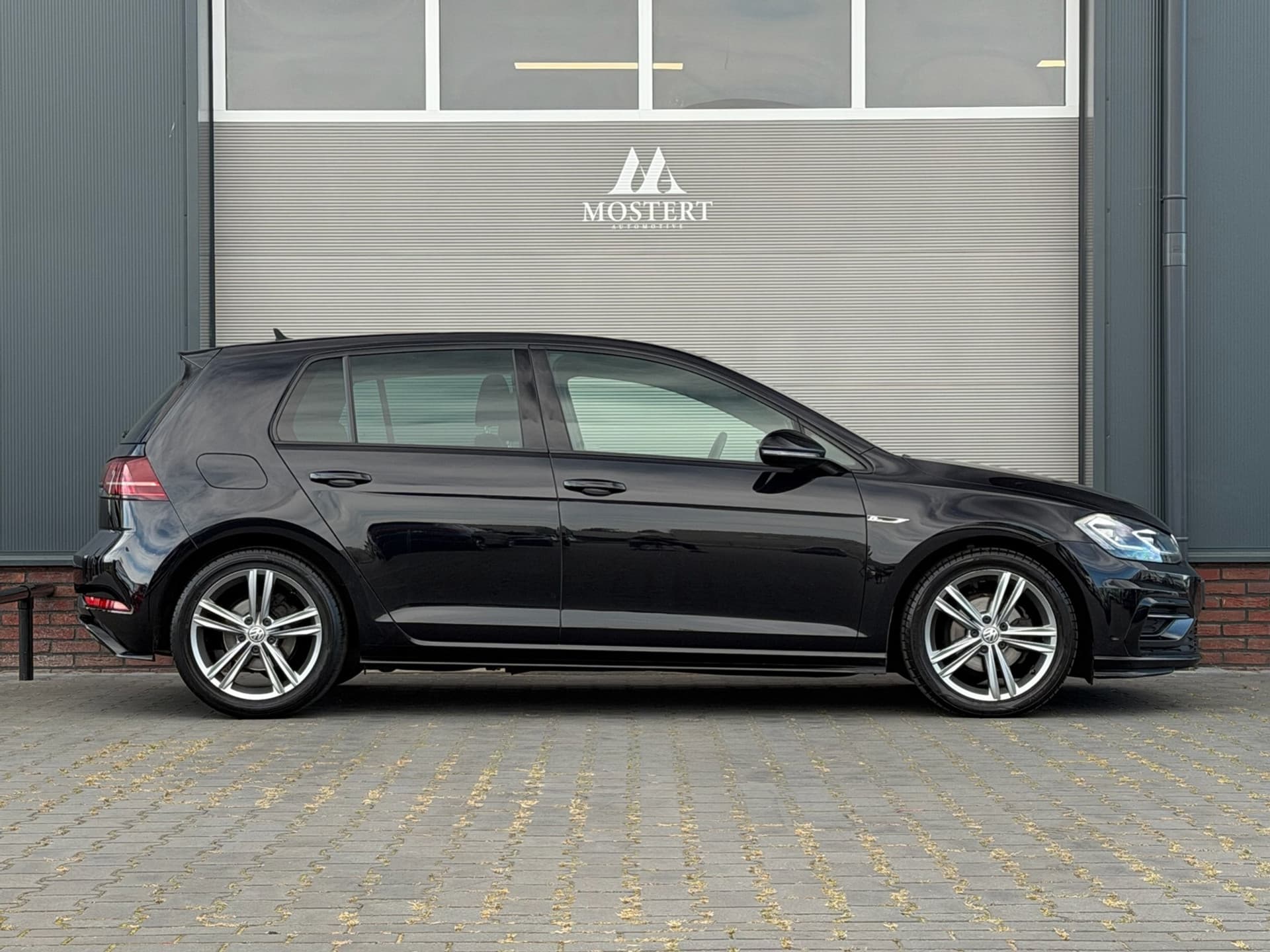 Auto afbeelding - View 2