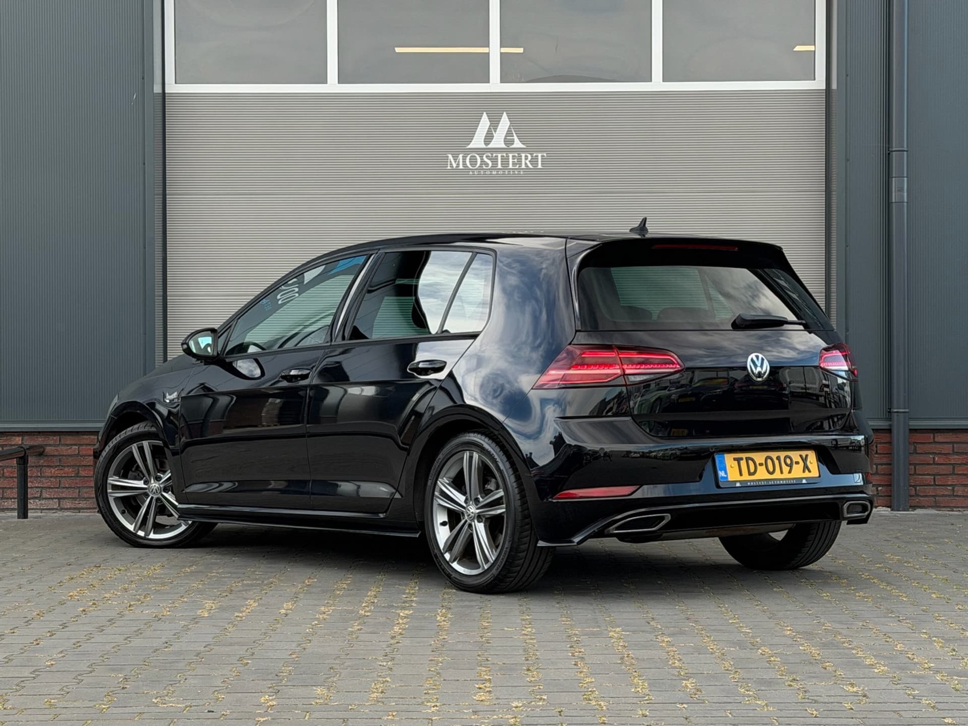 Auto afbeelding - View 4