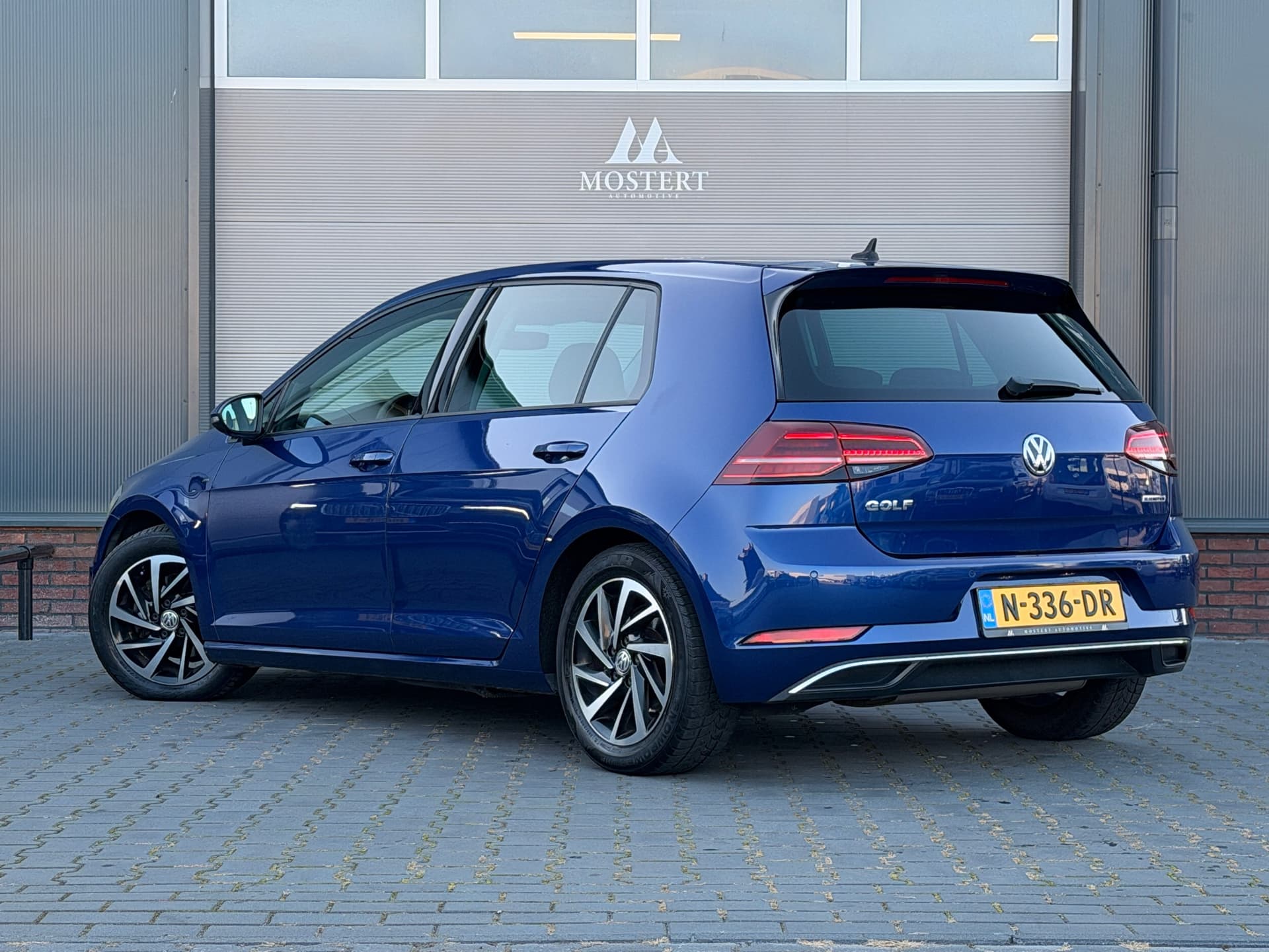 Auto afbeelding - View 4