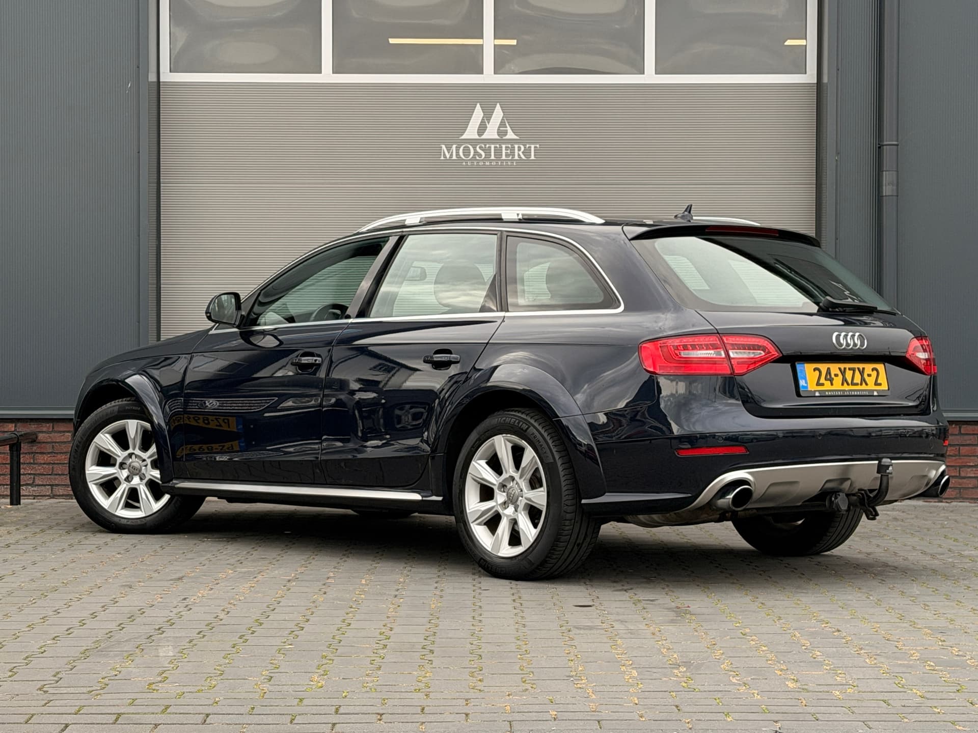 Auto afbeelding - View 4