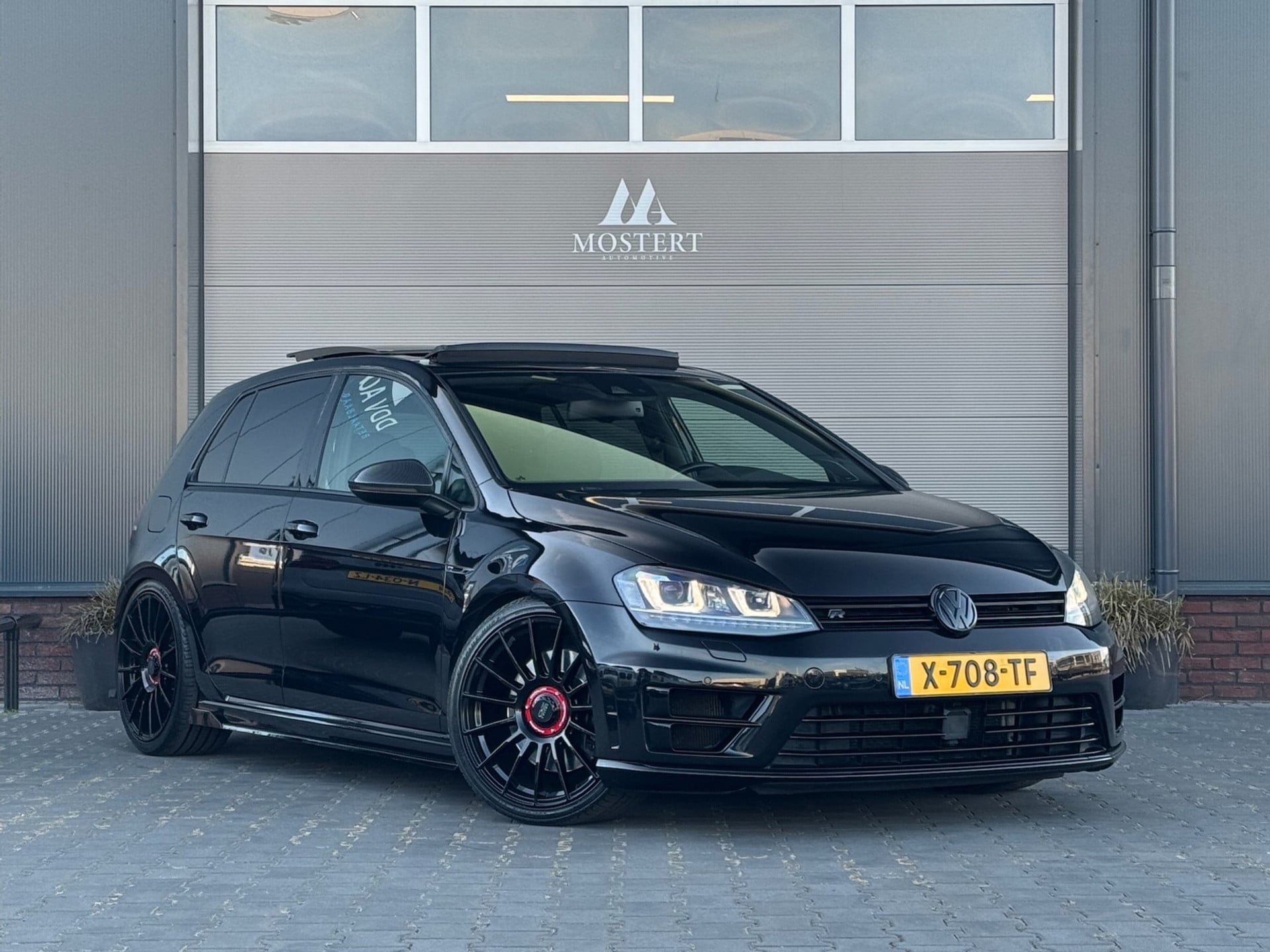Volkswagen Golf - 2015