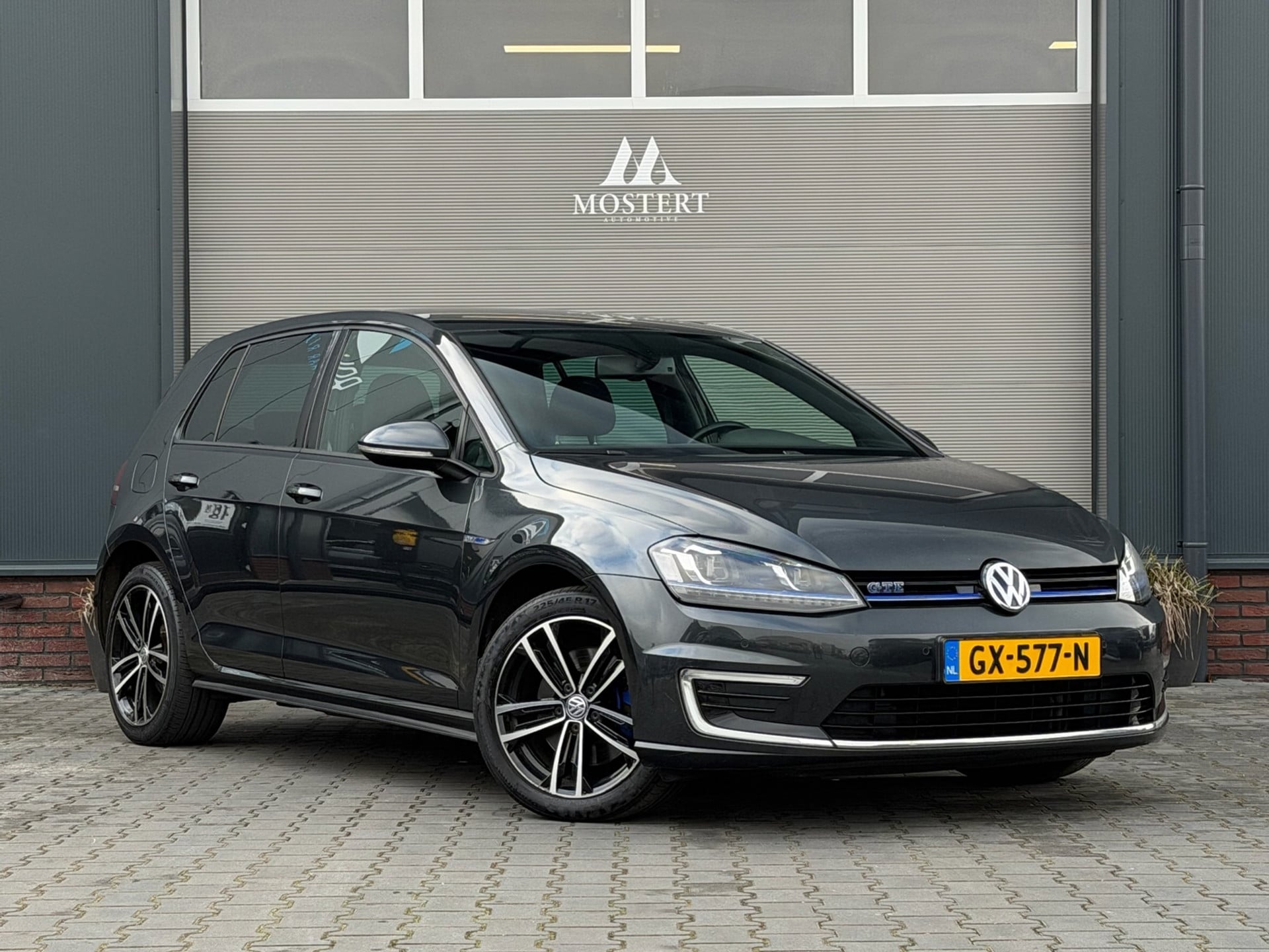 Volkswagen Golf - 2015