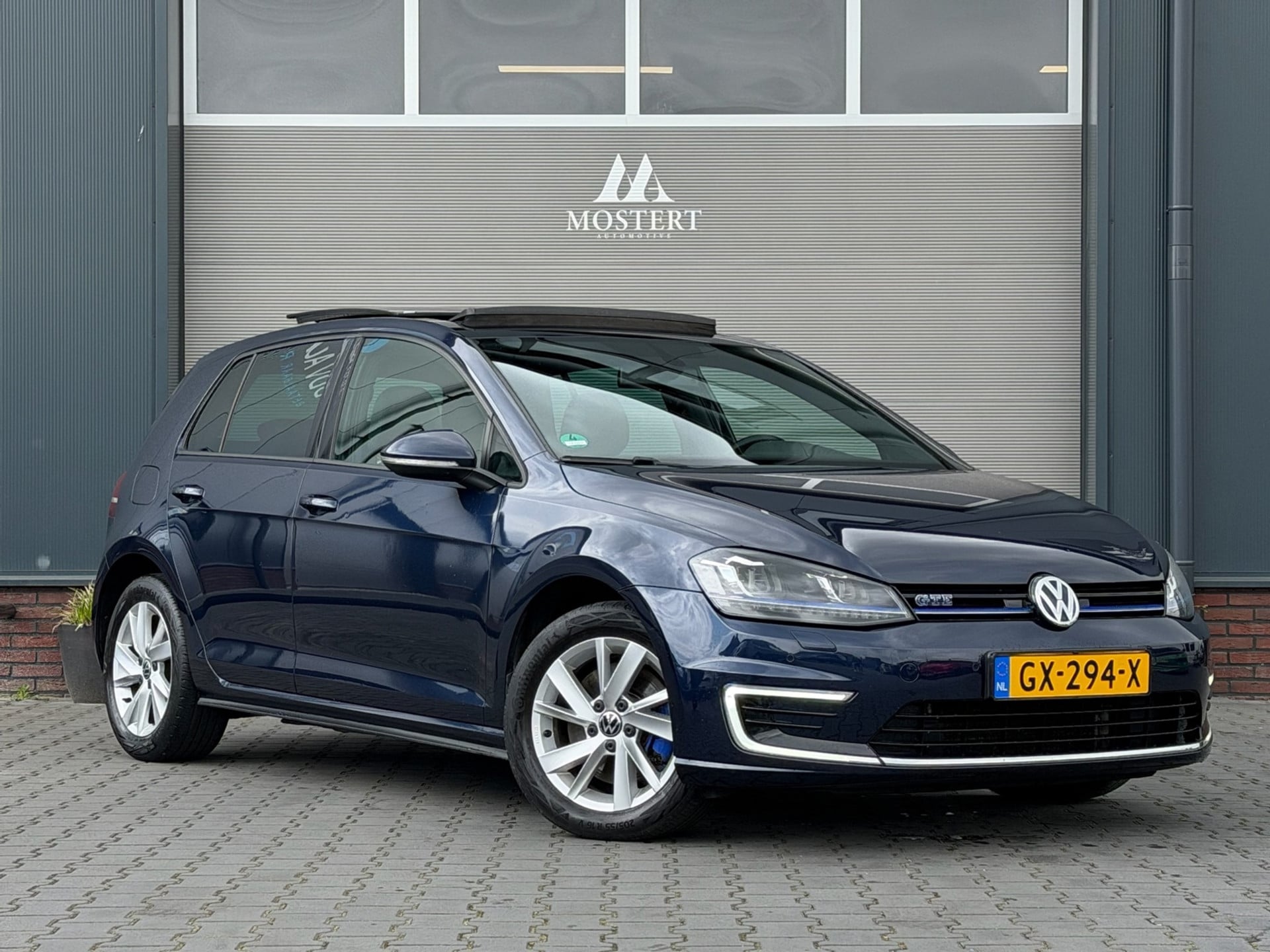Volkswagen Golf - 2015