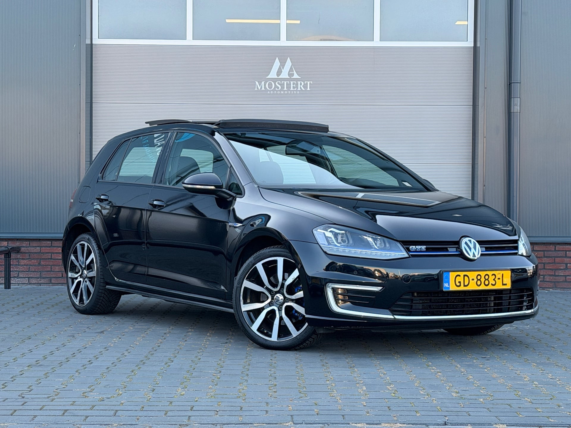 Volkswagen Golf - 2015