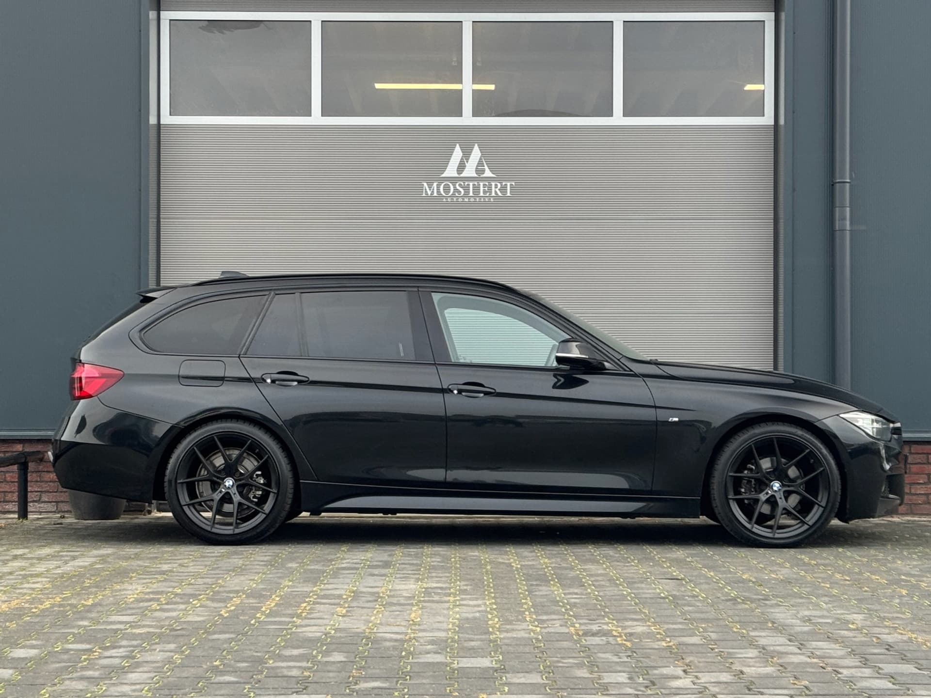 Auto afbeelding - View 2