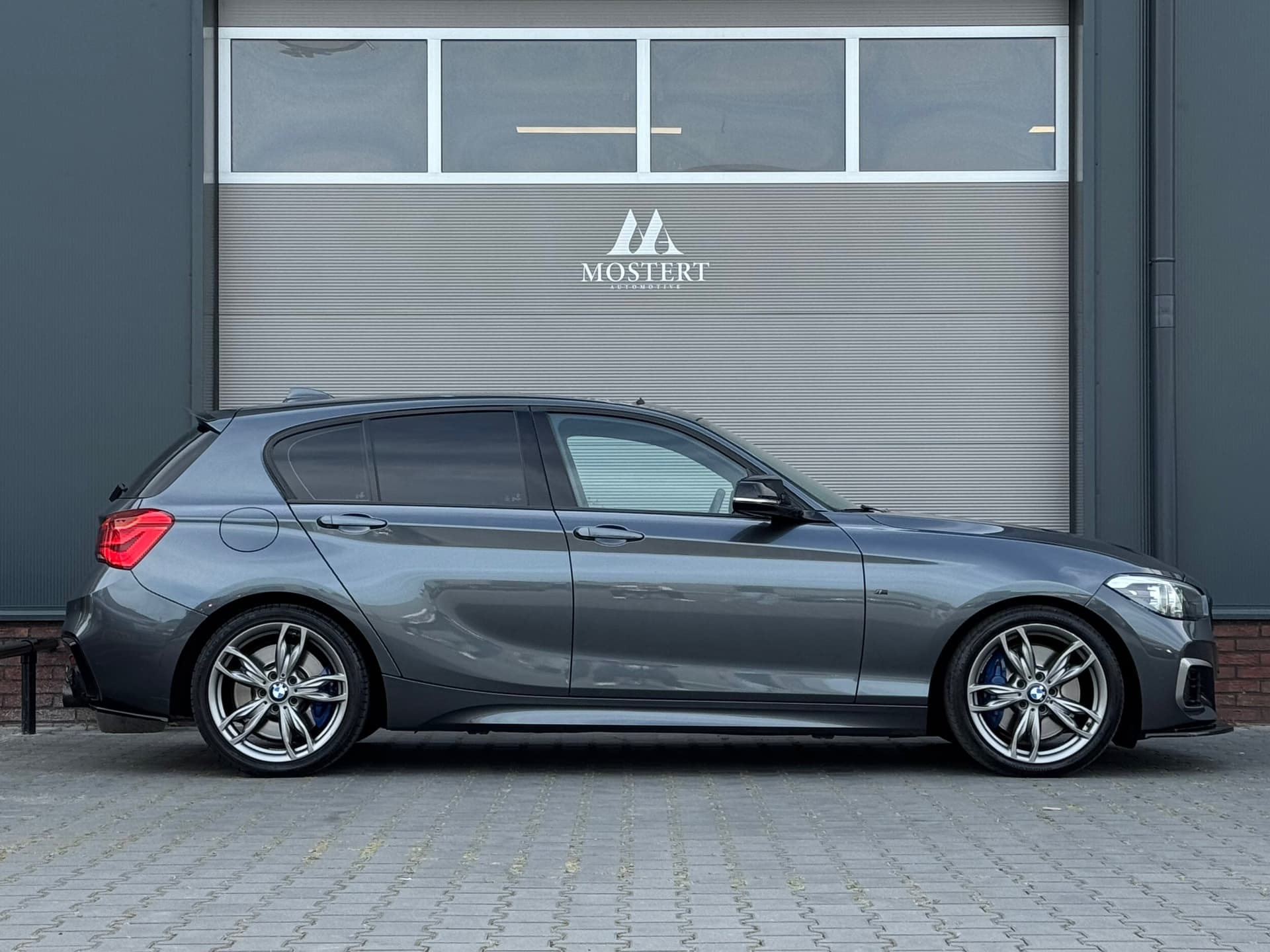 Auto afbeelding - View 2