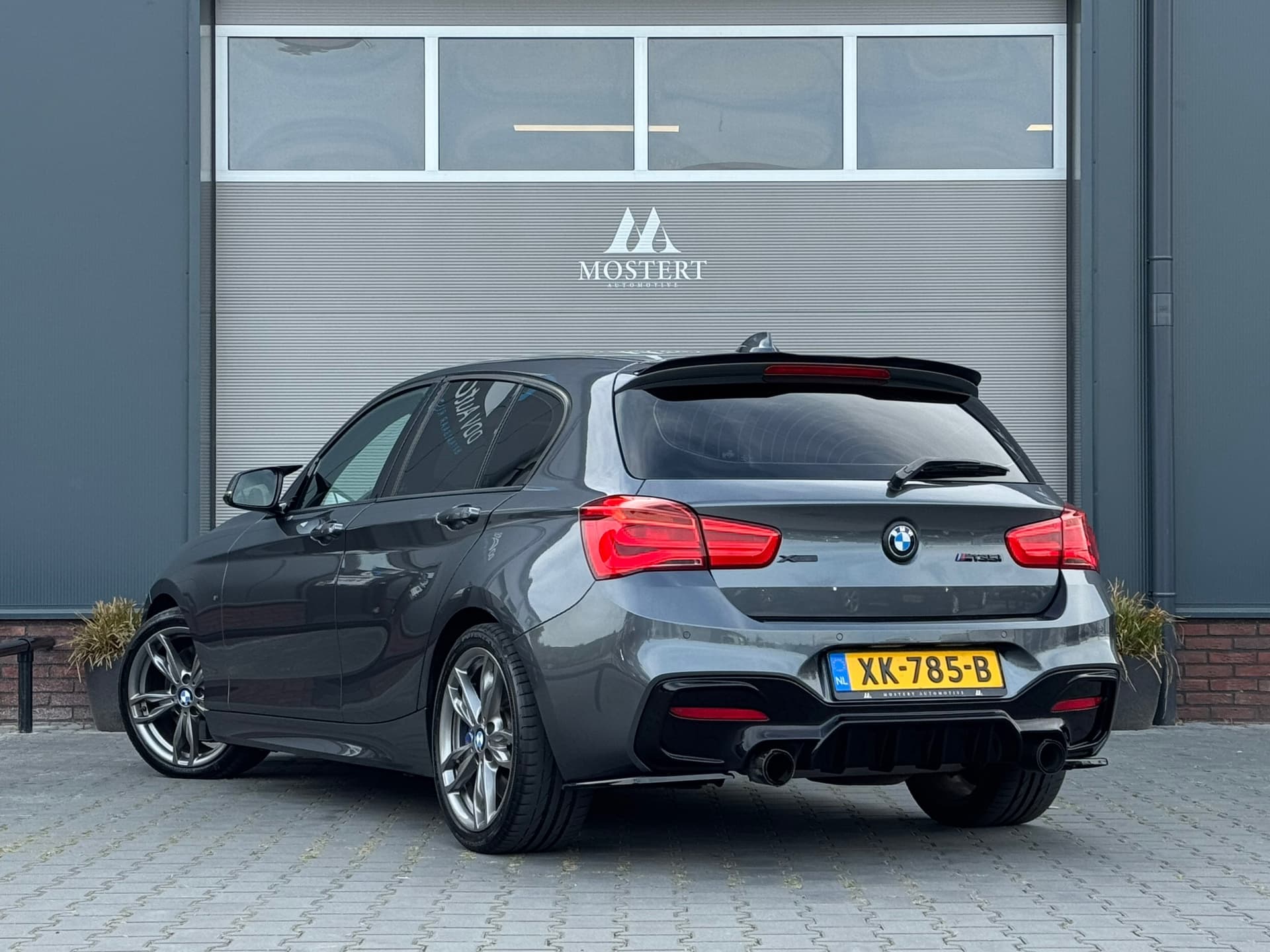 Auto afbeelding - View 4