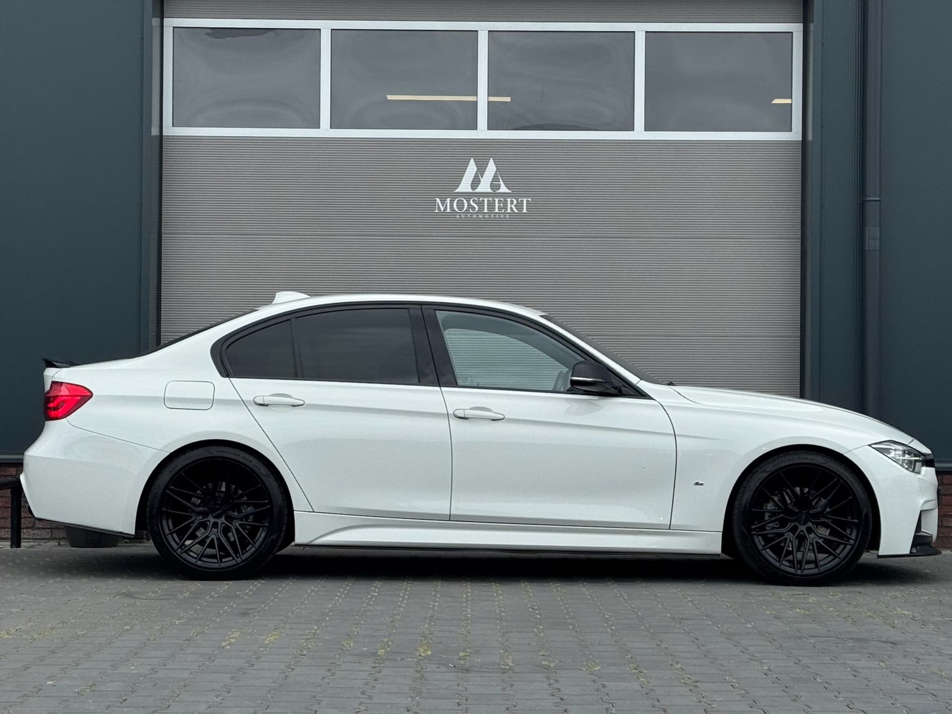 Auto afbeelding - View 2