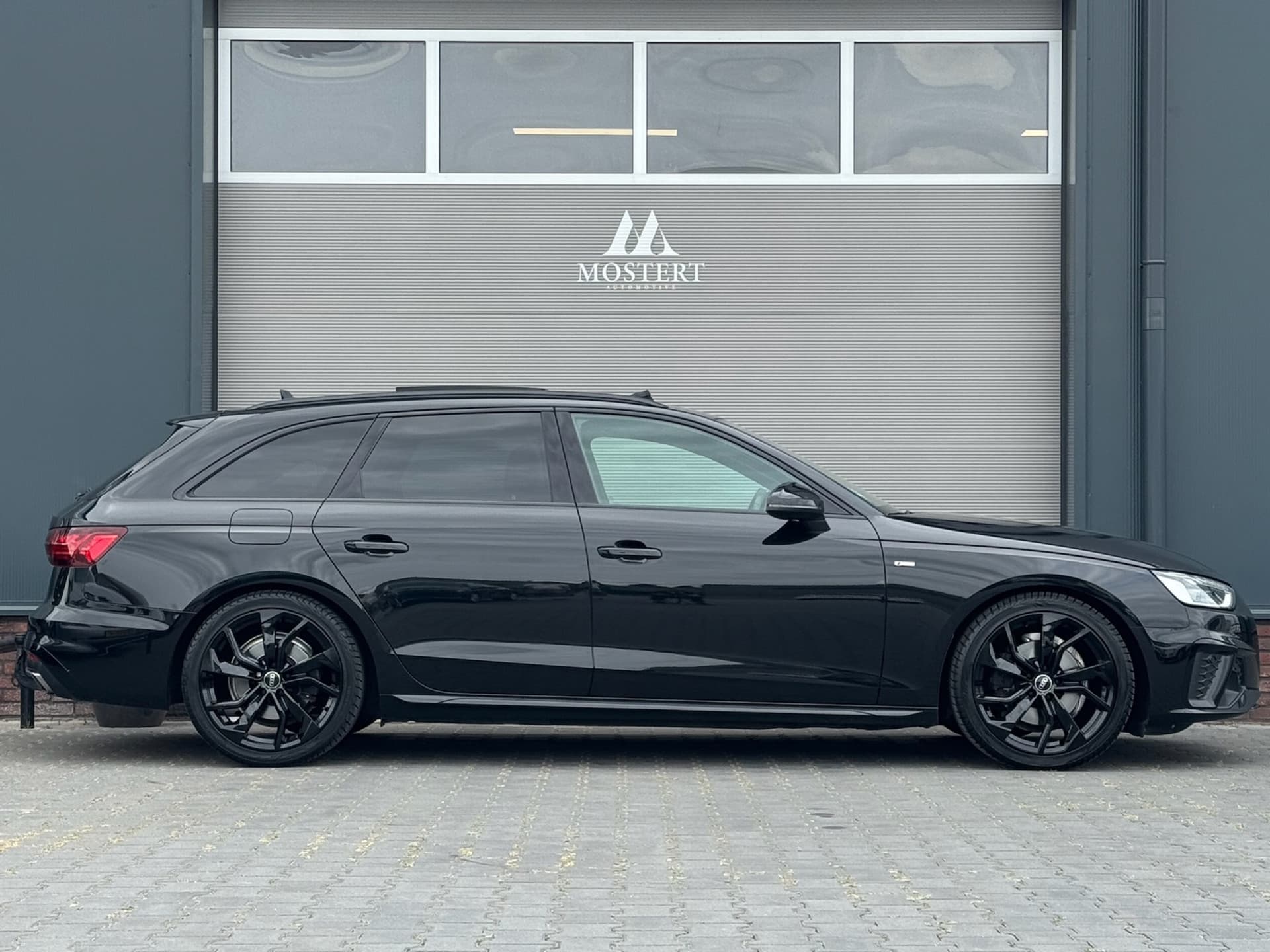 Auto afbeelding - View 2