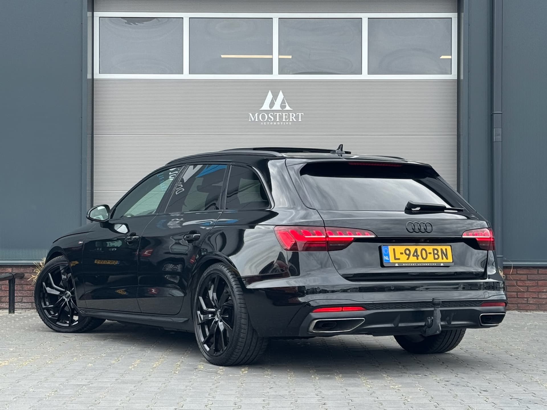 Auto afbeelding - View 4
