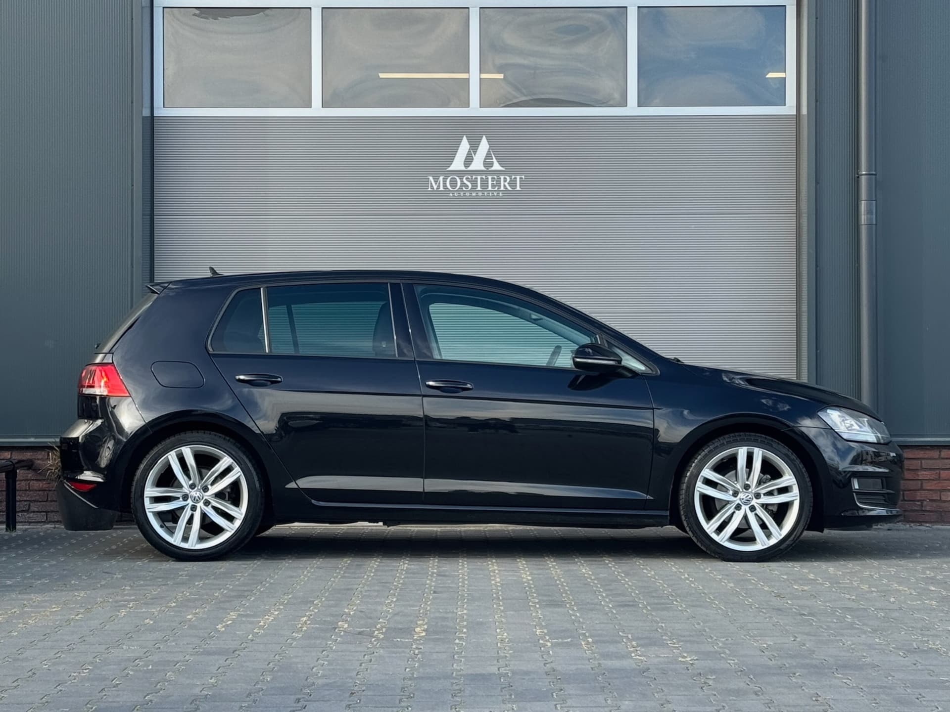 Auto afbeelding - View 2
