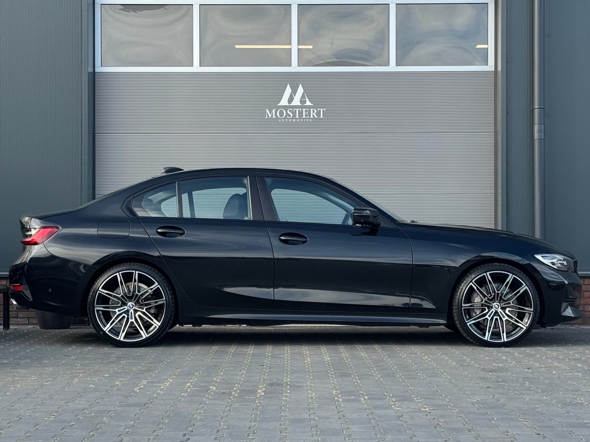 Auto afbeelding - View 2
