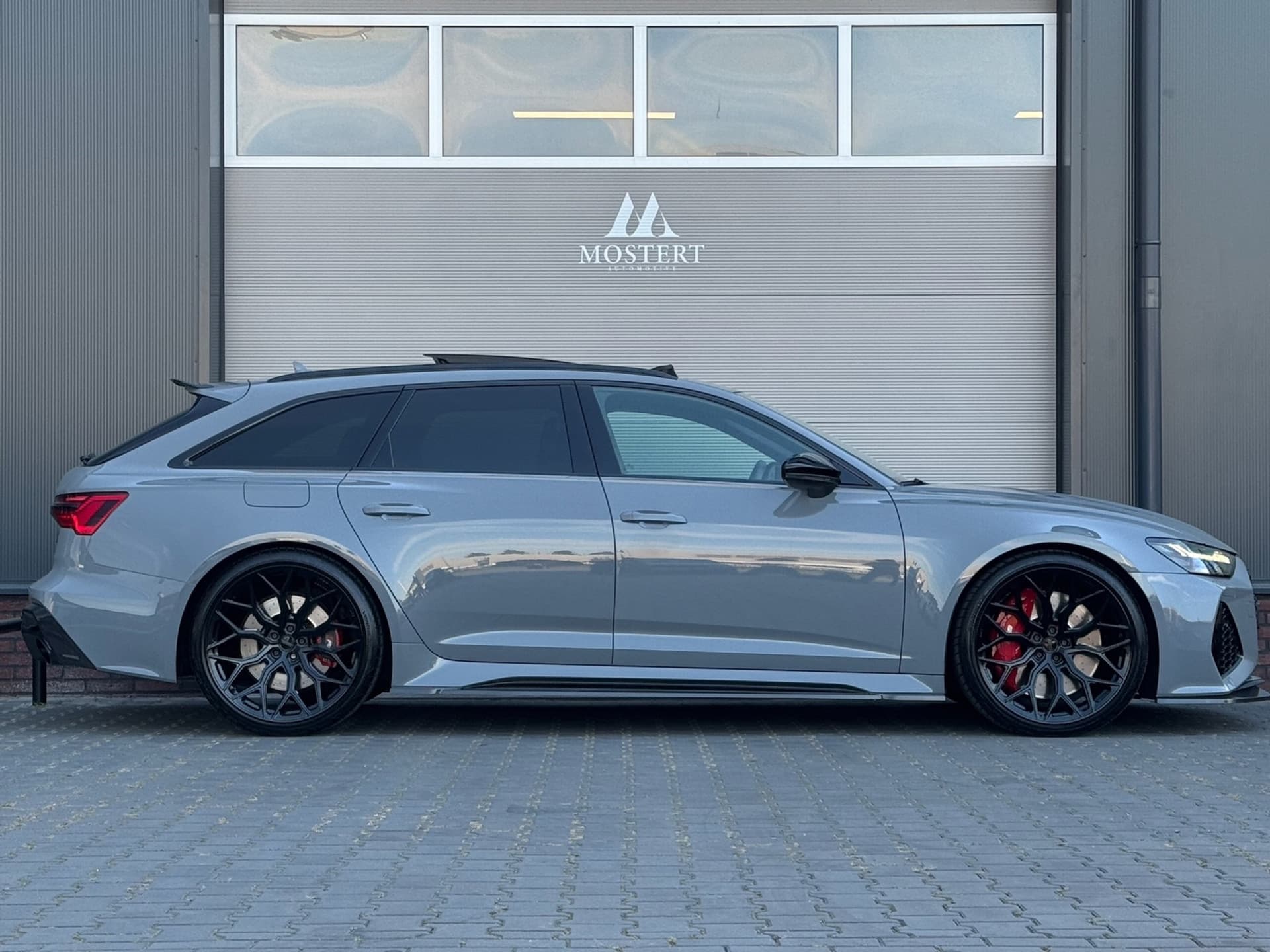 Auto afbeelding - View 2