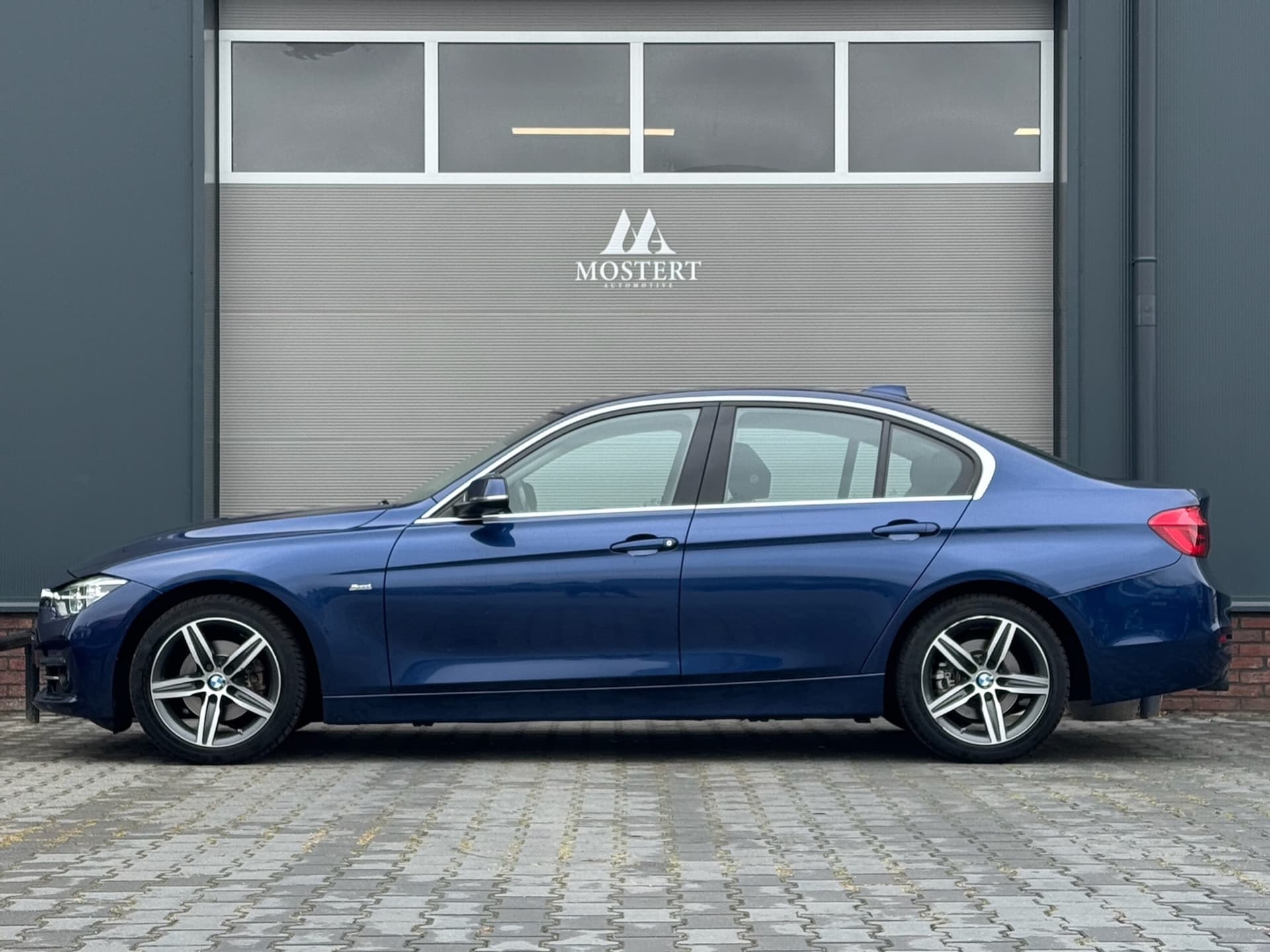 Auto afbeelding - View 3