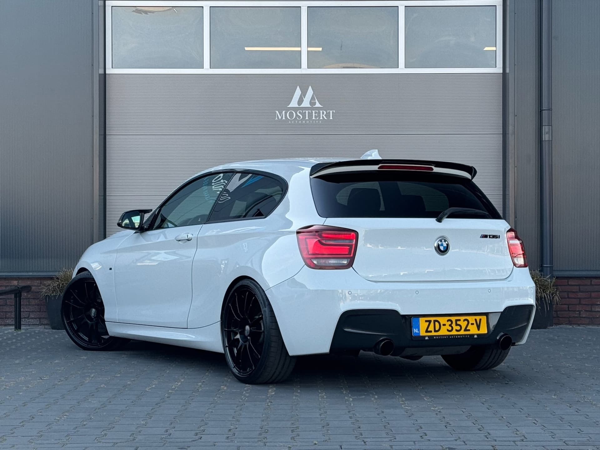 Auto afbeelding - View 4