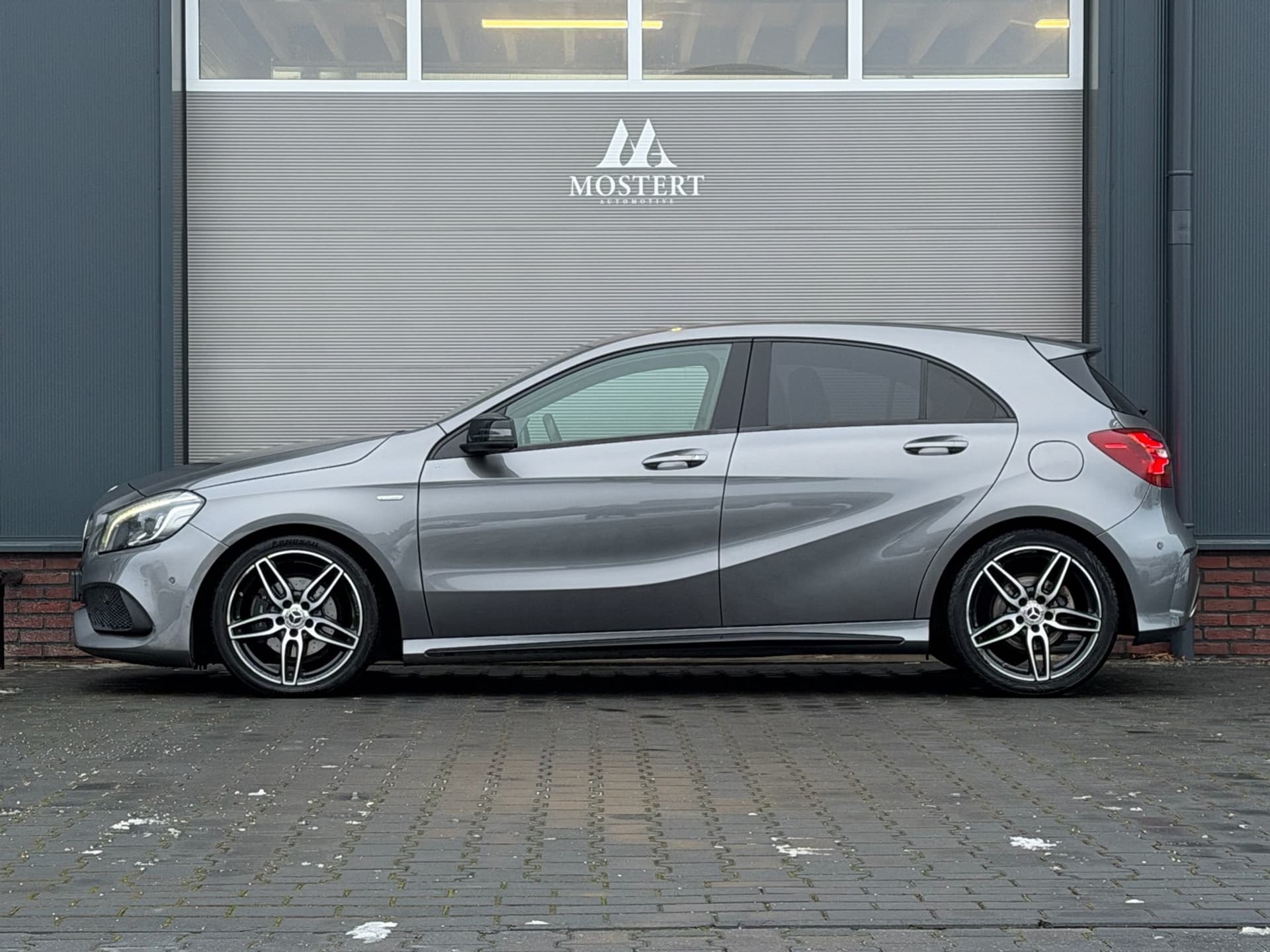 Auto afbeelding - View 3