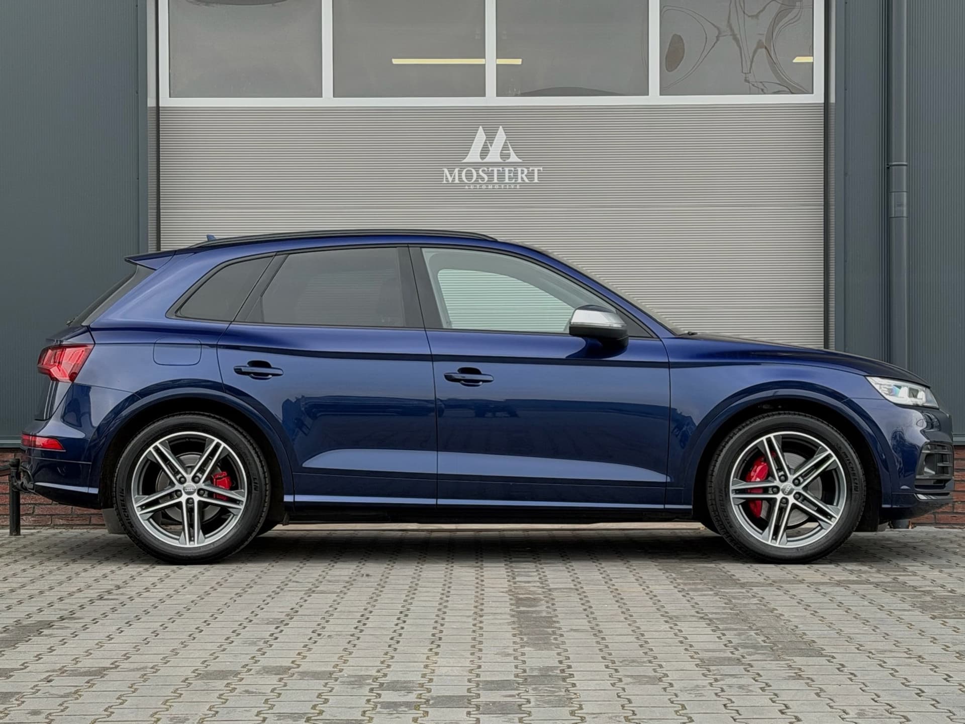 Auto afbeelding - View 2