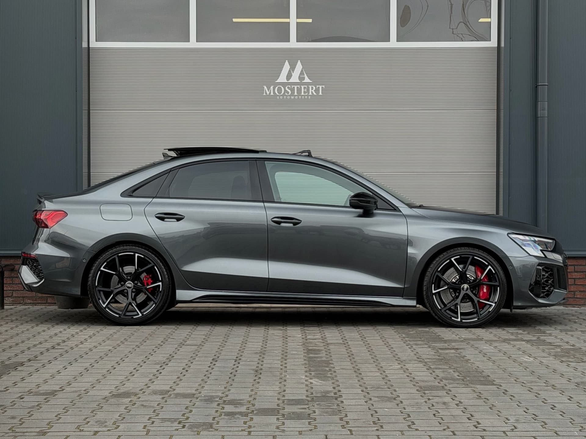 Auto afbeelding - View 2
