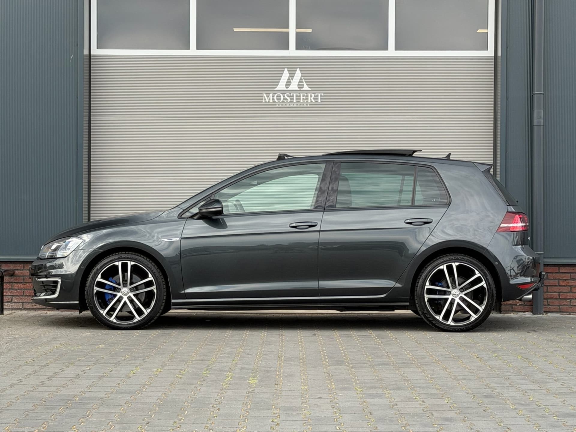 Auto afbeelding - View 2