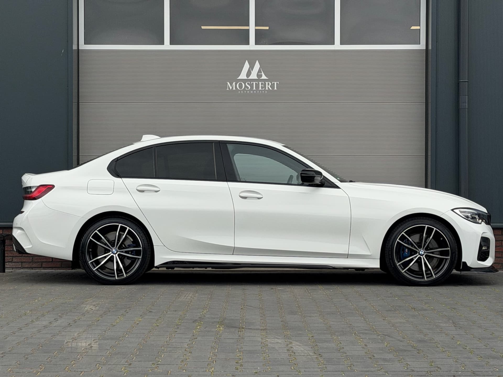 Auto afbeelding - View 2
