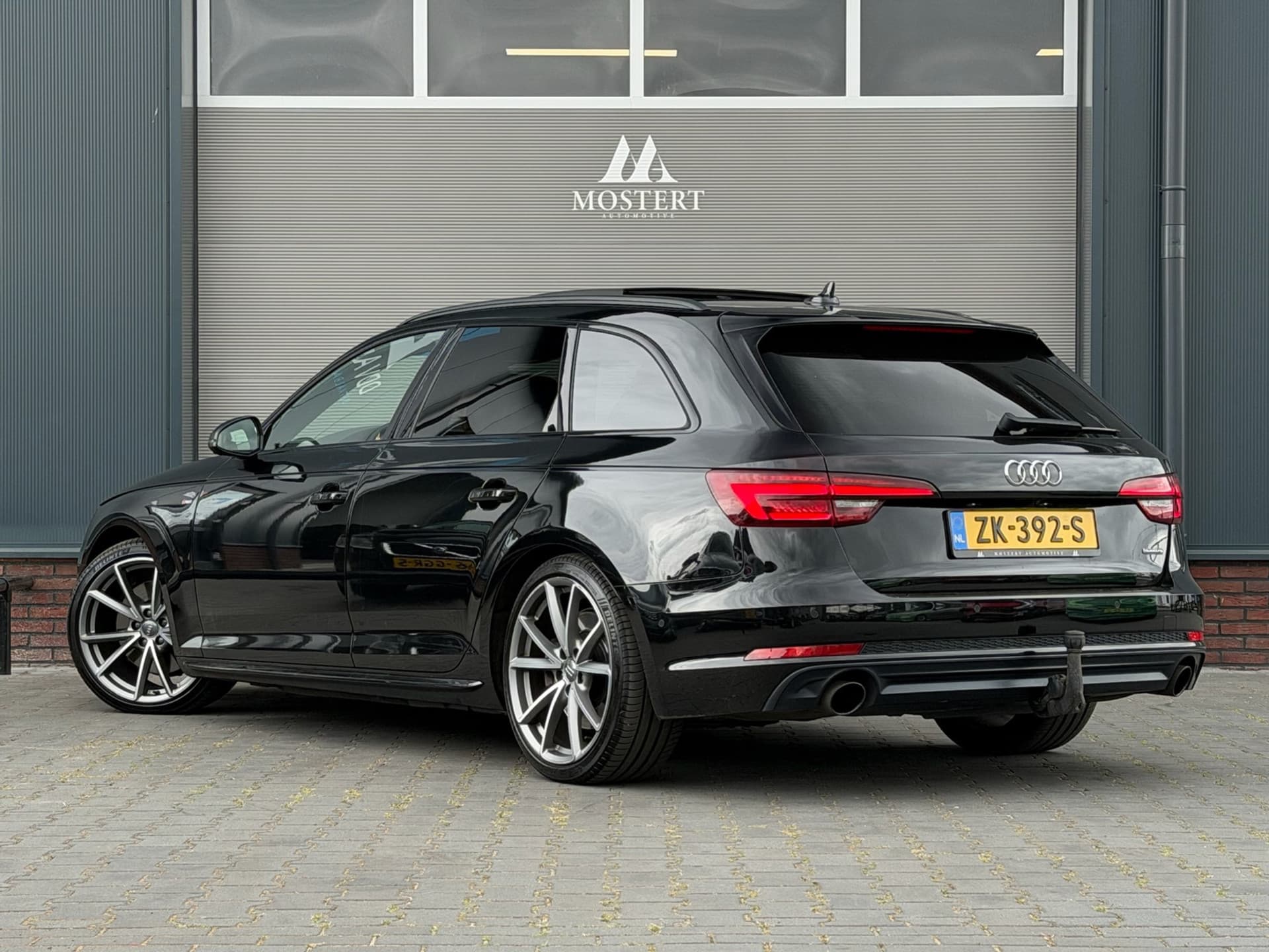 Auto afbeelding - View 4