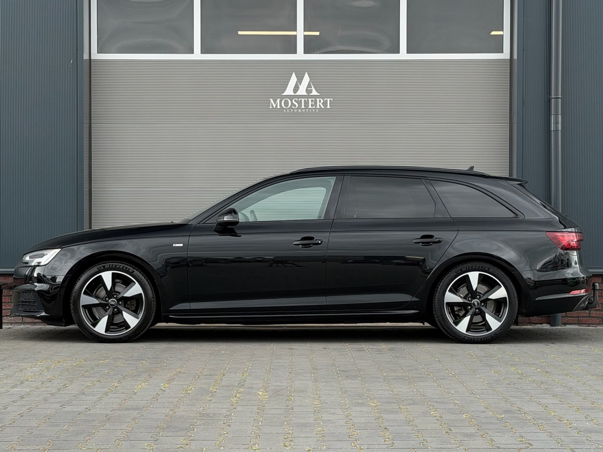 Auto afbeelding - View 3