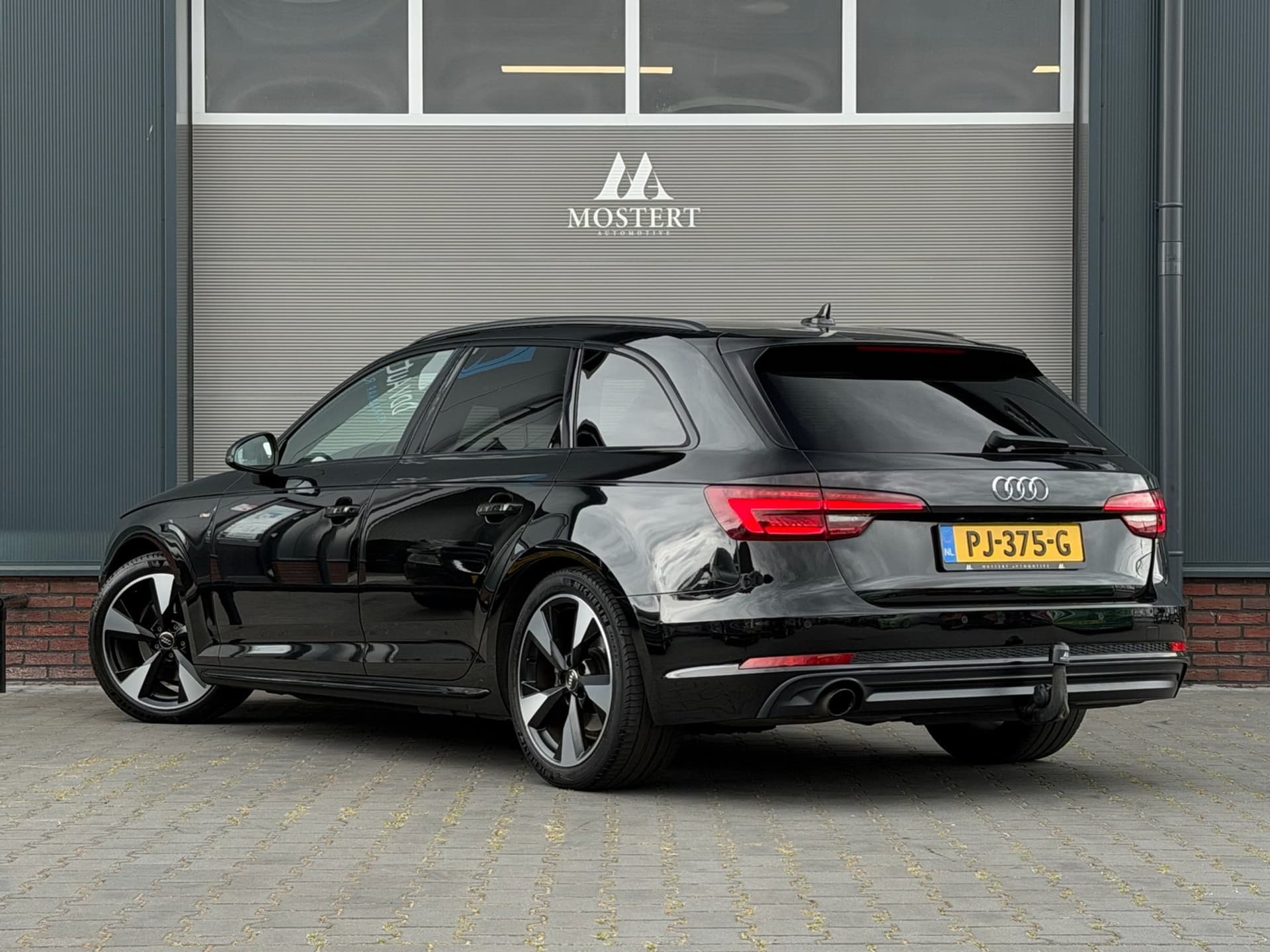 Auto afbeelding - View 4