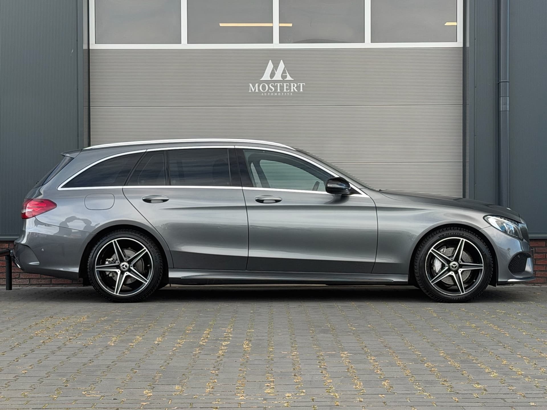 Auto afbeelding - View 2