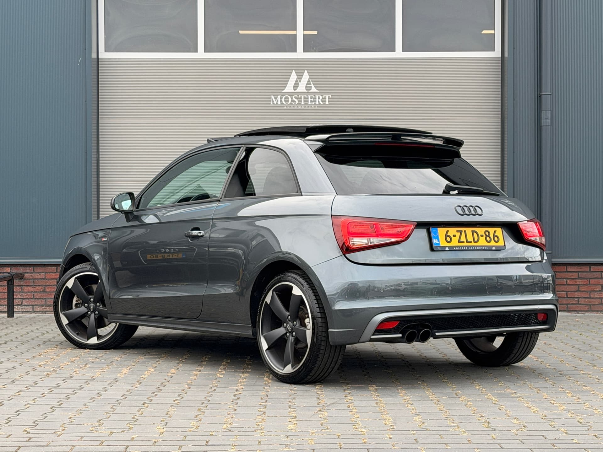Auto afbeelding - View 4