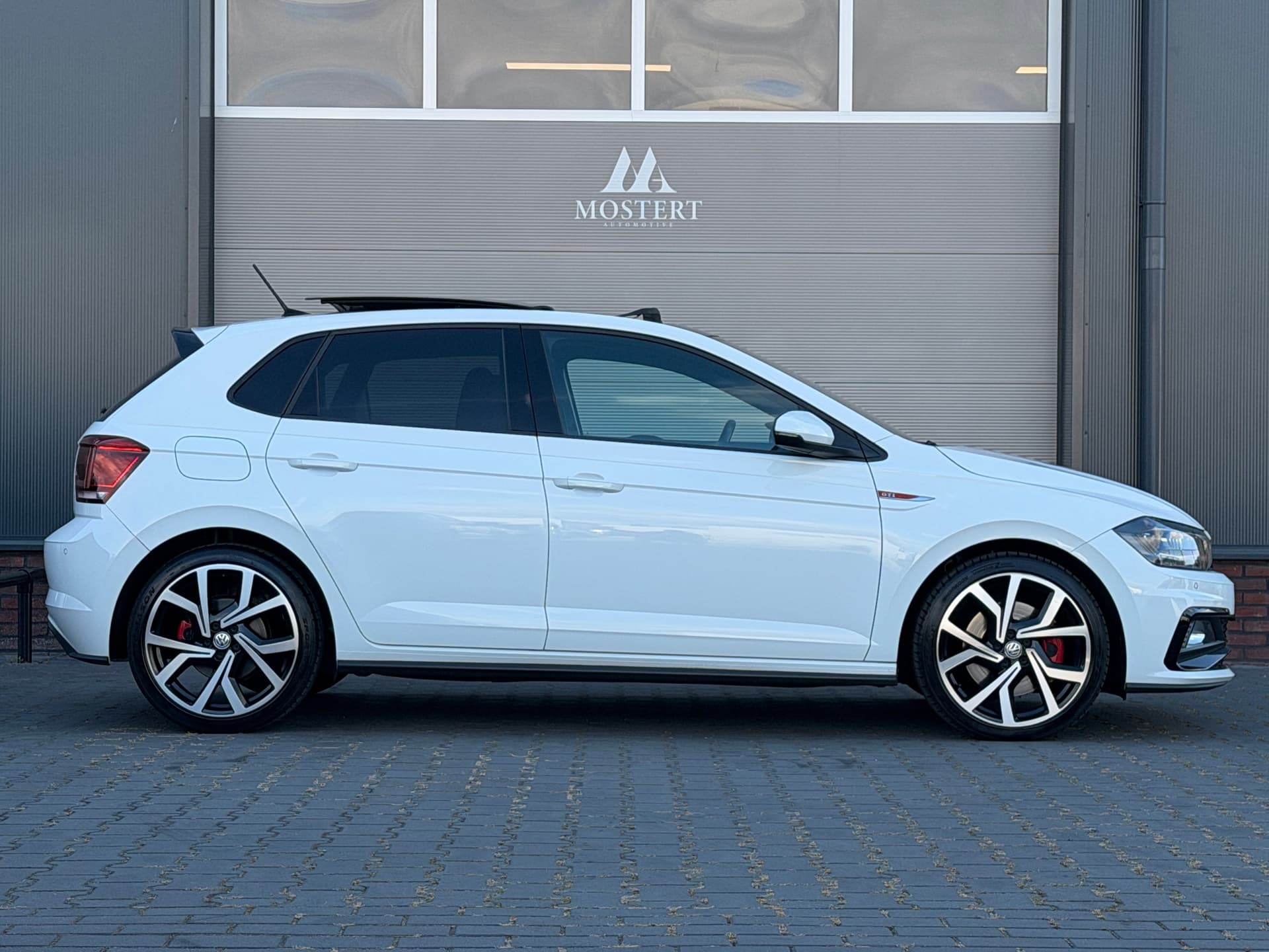 Auto afbeelding - View 2