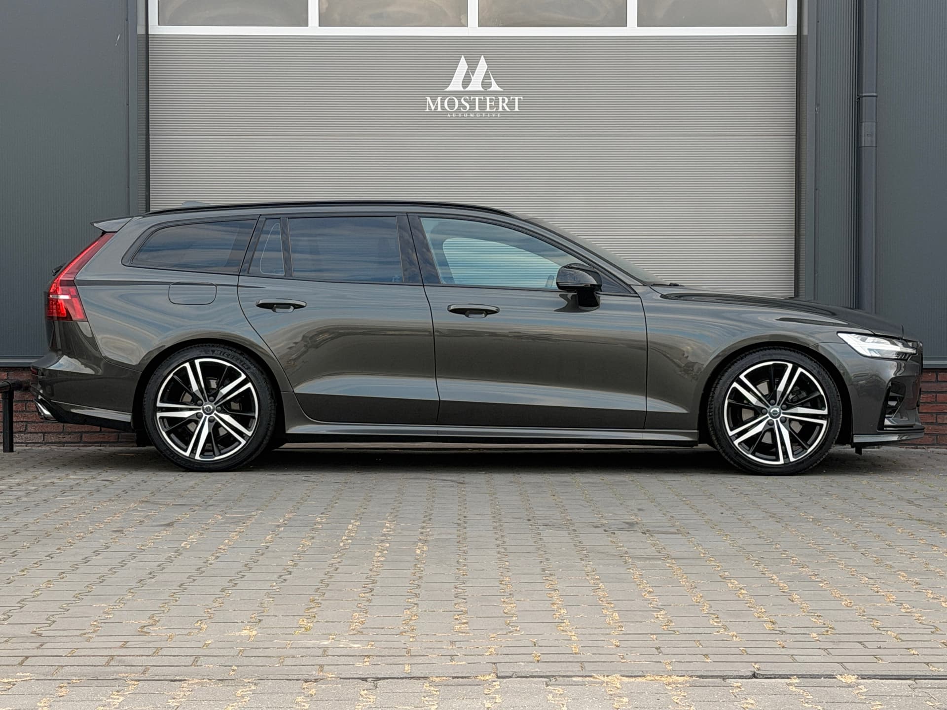 Auto afbeelding - View 2