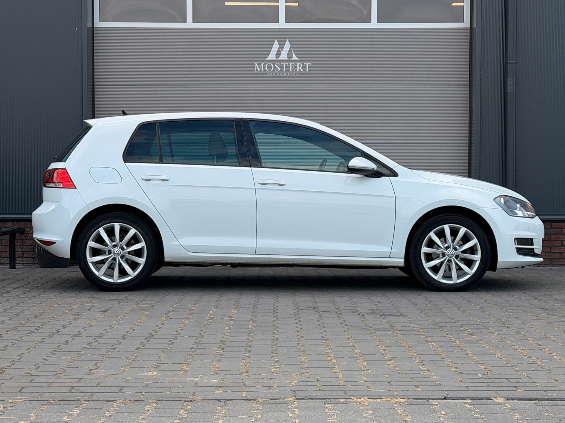 Auto afbeelding - View 2